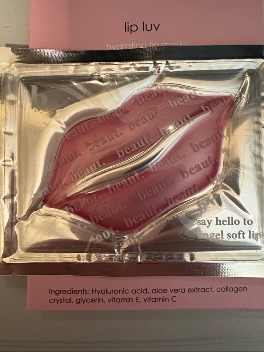 lip luv Hydrating Lip Mask - Pink - Picture 3 of 3